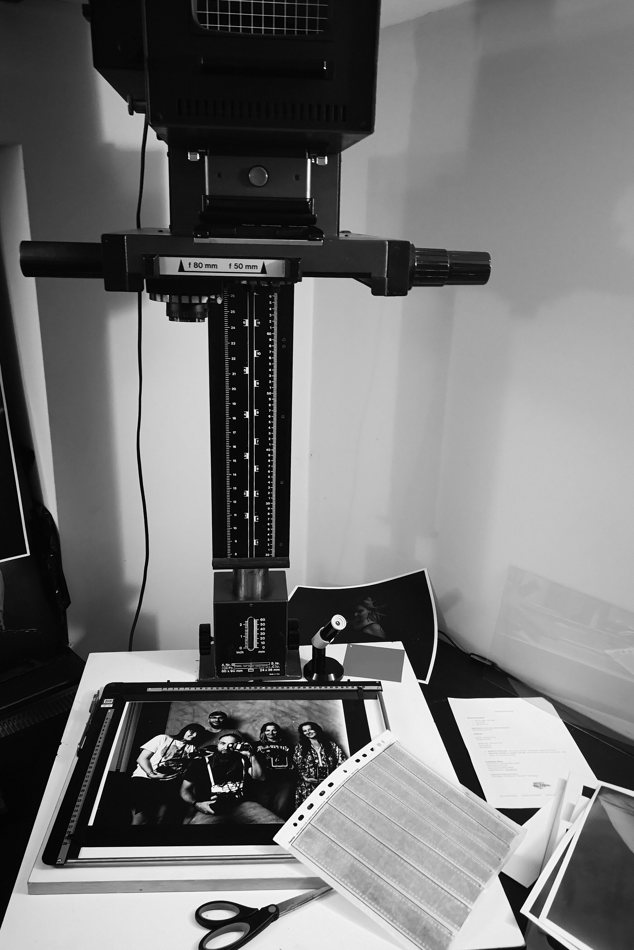 Warsztaty fotografii analogowej na Śląsku u fotografa Radosław Czapla Warsztaty fotografii analogowej, które prowadził Radosław Czapla w swojej Ciemni na Śląsku. Były to dwudniowe, intensywne, warsztaty fotografii analogowej od A do Z 2023